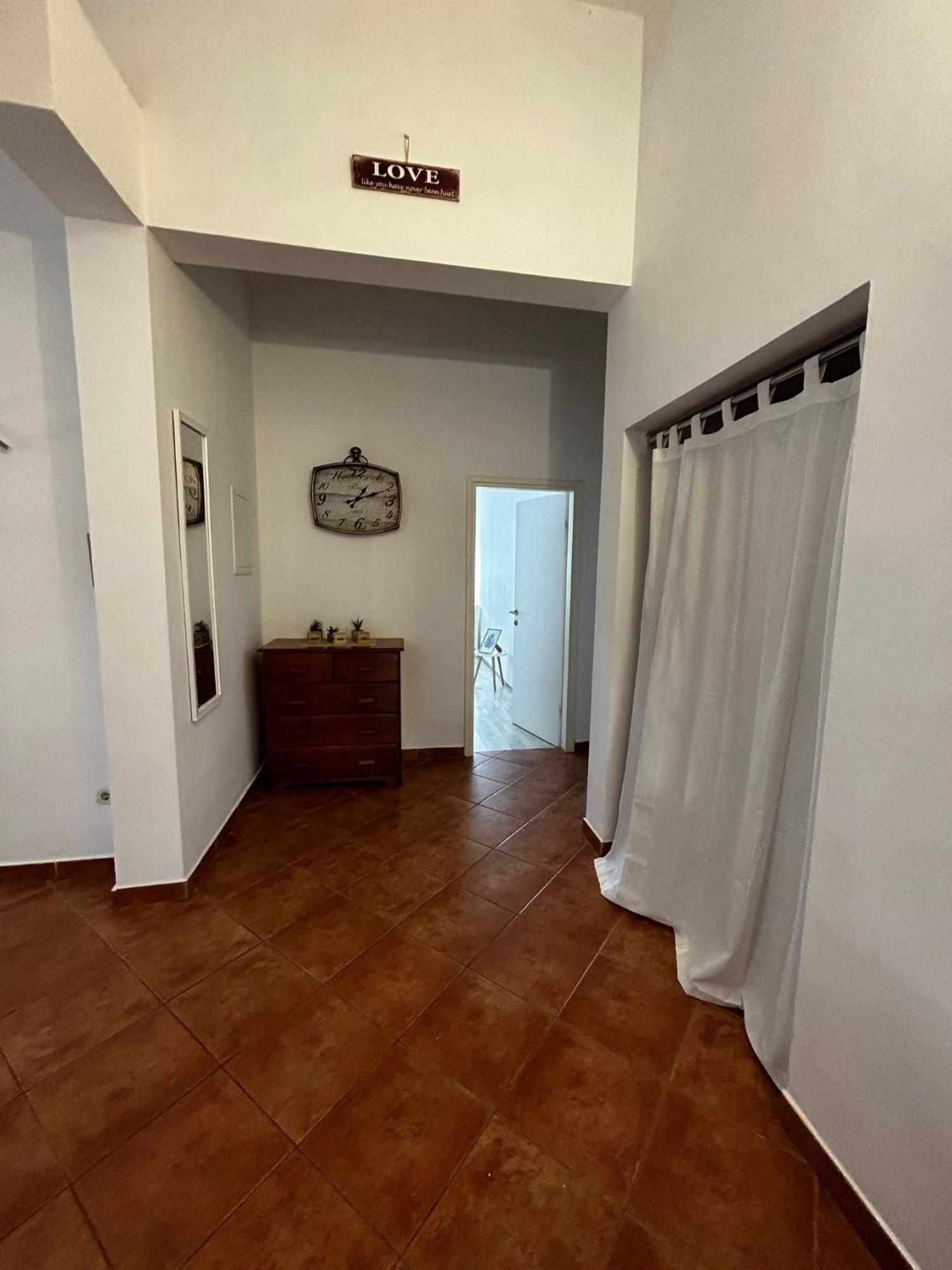 Apartments Petrovic Pirovac Exterior foto